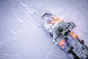 Another drone’s eye views of the Nathianel B. Palmer in ice station mode